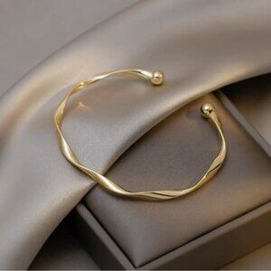 14K Gold Filled Bangle Bracelet